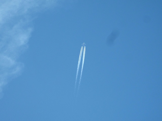 飛行機雲6.JPG