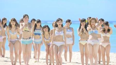 Akb48 新曲 ラブラドール レトリバー のmv完成 ビーチでビキニのセンターまゆゆ ルゼルの情報日記 楽天ブログ