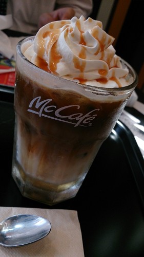 マックカフェ バイ バリスタ アイスキャラメルラテ サクラ咲く ななこのお気楽日記 楽天ブログ