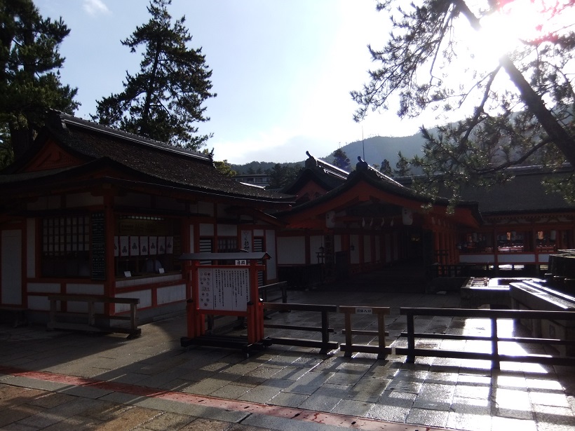 厳島神社２20140109.JPG