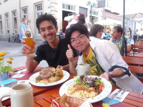 もちろんドイツ料理も堪能中。