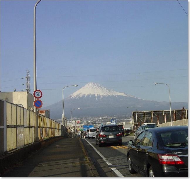 43跨線橋から富士