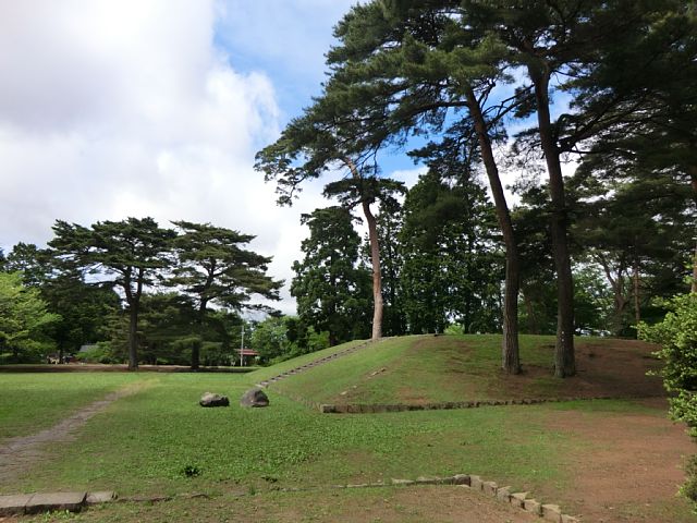 塔跡.jpg