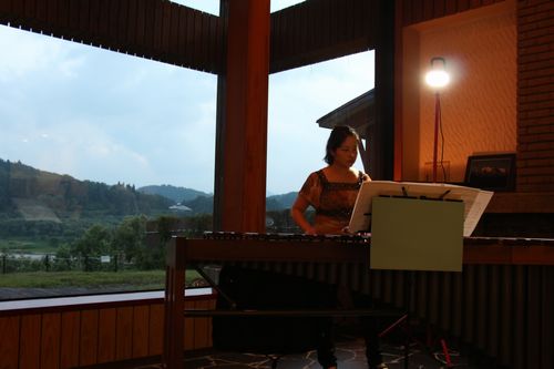80114飯豊町木管楽器演奏500.jpg