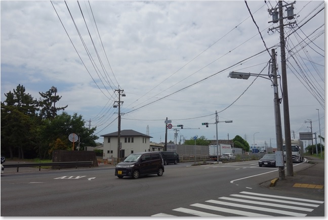 37霞ケ浦町北交差点_国道23号へ