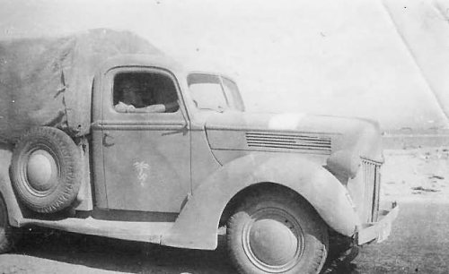 Captured_british_ford_truck_in_afrika_korps_service.jpg