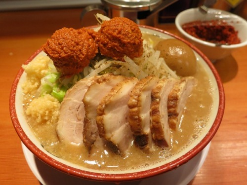 20121115_らーめん バリ男 吉祥寺店バリ娘辛味W豚増し味玉web.JPG