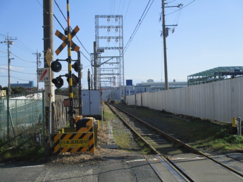 日本道路踏切