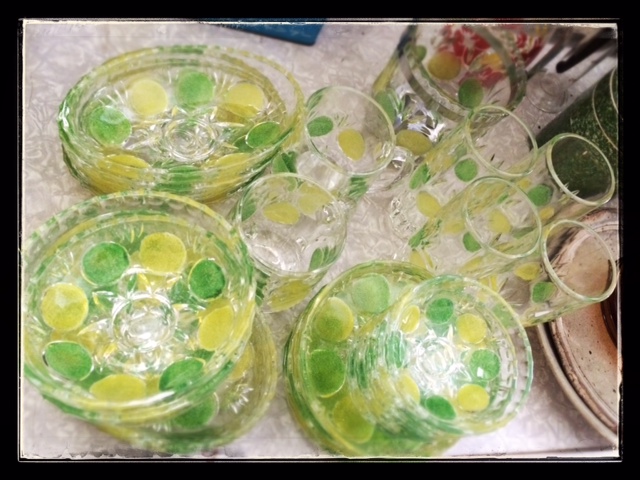 黄＆緑のガラスもん.JPG