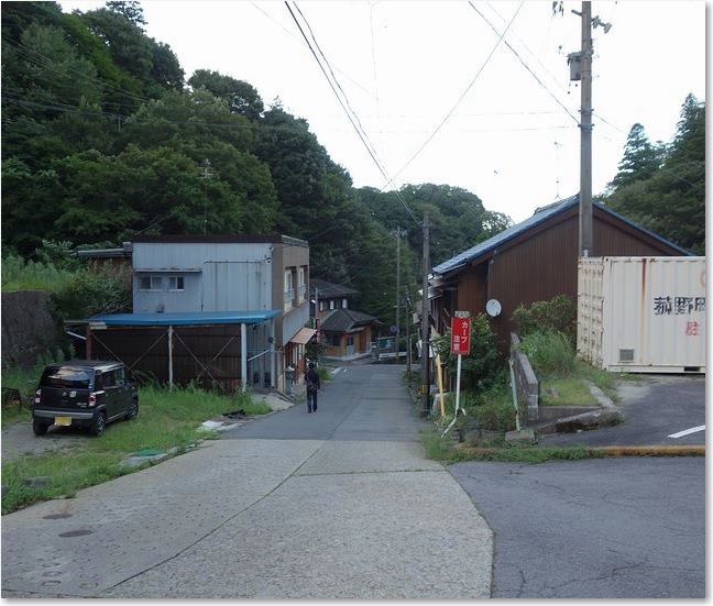 36また歩いて帰ります