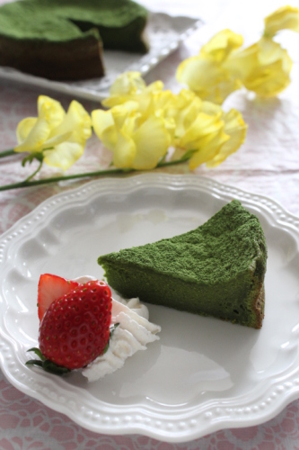 抹茶のガトーショコラ１.JPG