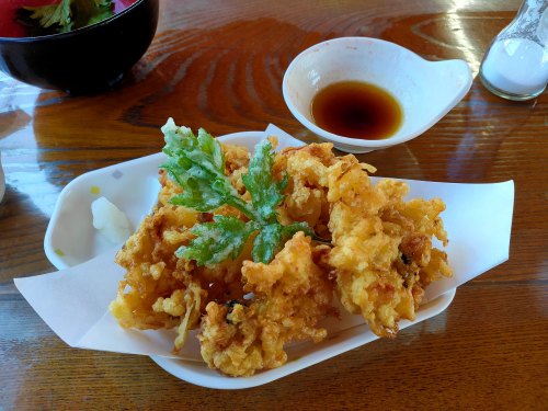 いさりび食堂　ハマグリのかき揚げ