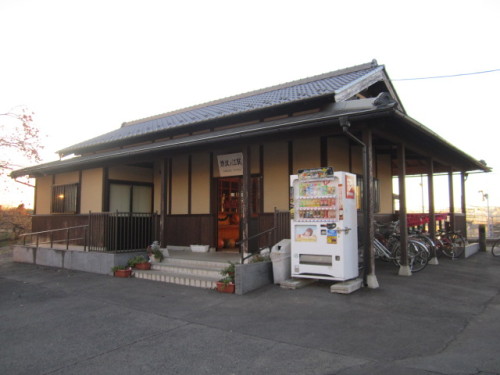 騰波ノ江駅