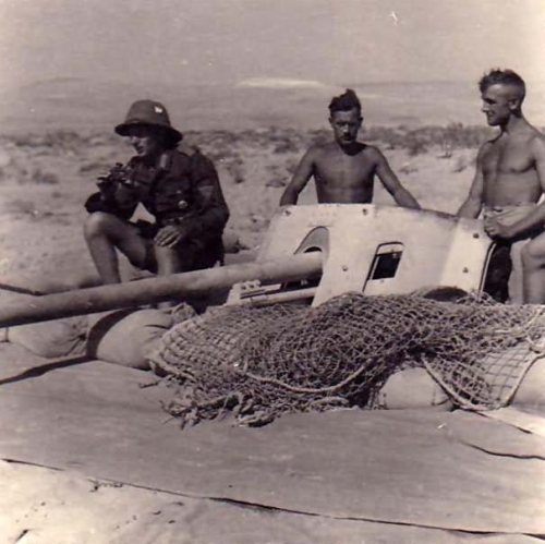 Pak_afrika_korps_anti_tank_gun.jpg