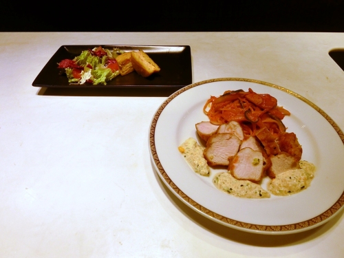 東京會館　東京會館　蟹とじゃが芋のガレット　サラダ仕立て＆宮崎日南鶏　チキン南蛮.JPG