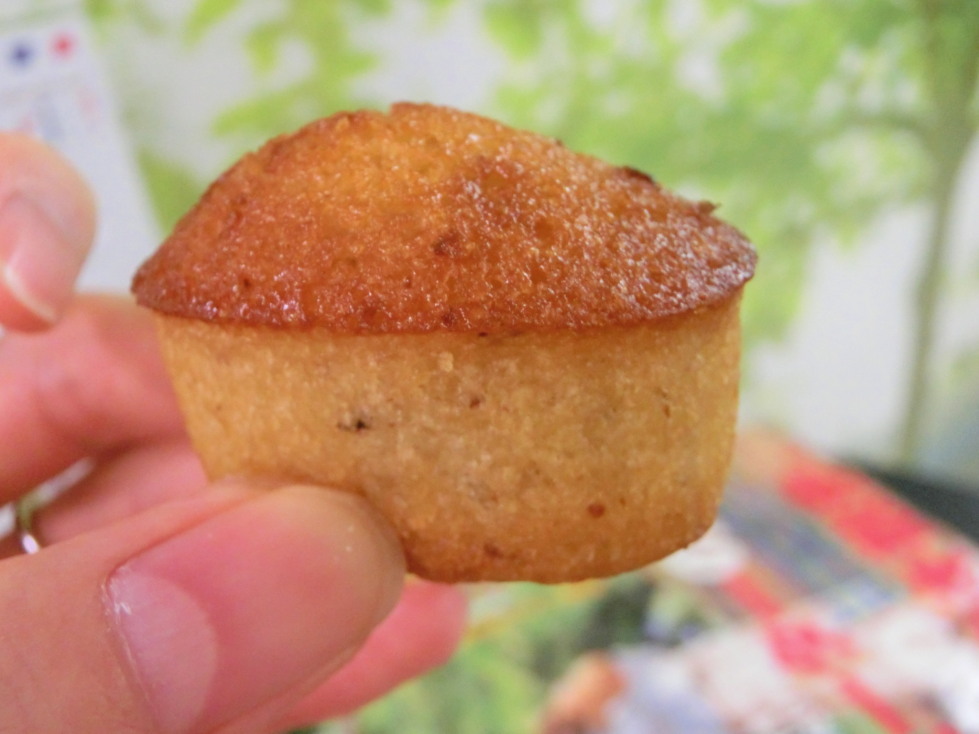 ＣＥＬＩ　ＳＷＥＥＴＳ　ＦＡＣＴＯＲＹ　ボルディエバターのフィナンシェ.jpg