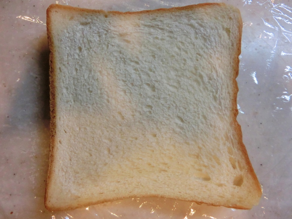 ＢＲＥＡＤ　ＳＴＯＲＹ　キタノカオリ食パン.jpg