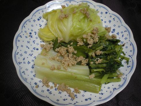 蒸し野菜の鶏そぼろかけ.JPG