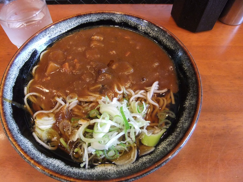 六花そば本店＠池袋のビーフカレーそば１20120827.JPG