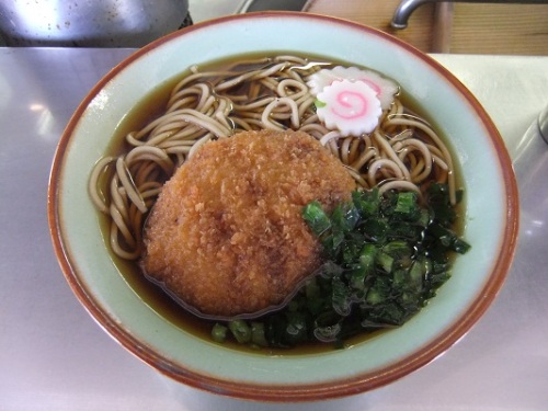 桃中軒＠沼津駅のみしまコロッケそば１20120408.JPG
