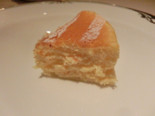 ラ・ベル・エポック　スフレチーズケーキ.jpg