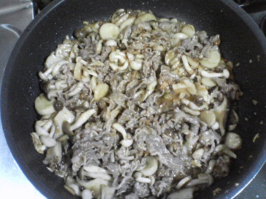 キノコ炒め13122804