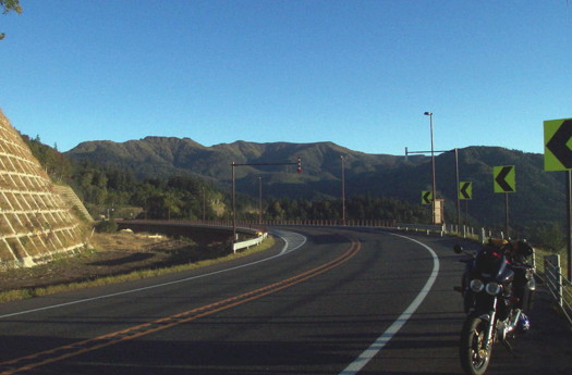 三国大橋直前カーブ