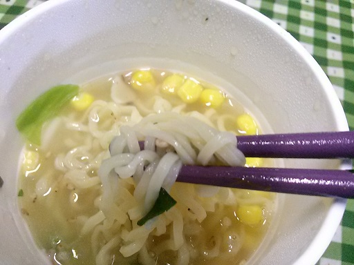 麺の感じ.jpg