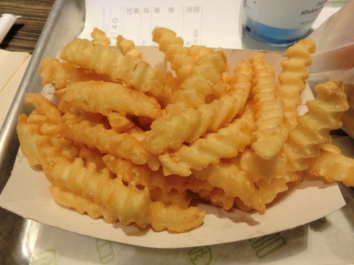 ＳＨＡＫＥ　ＳＨＡＣＫ　Ｃｒｉｎｋｌｅ　Ｃｕｔ　Ｆｒｉｅｓ.jpg