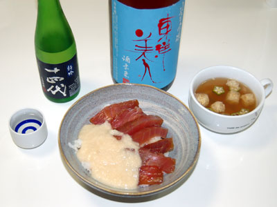 マグロの漬け丼と酒未来