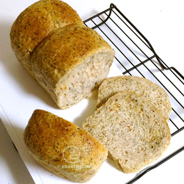 130211 さらにスパイシーな ふすま入り山型食パン -スライス