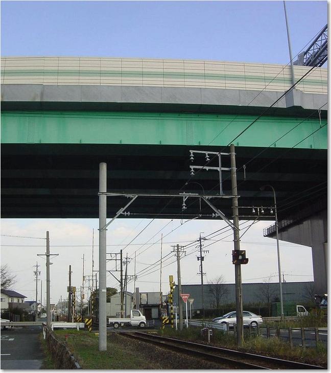 06道路をくぐる.JPG