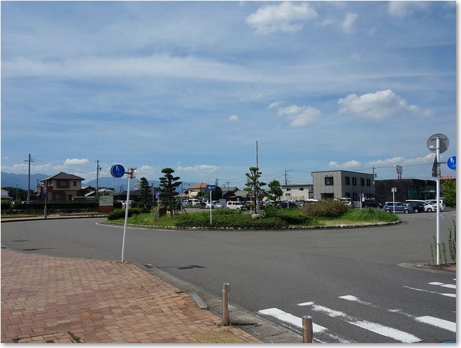 36駅前ロータリー