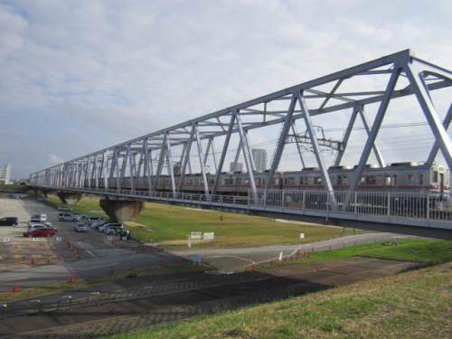 江戸川を渡る3600形