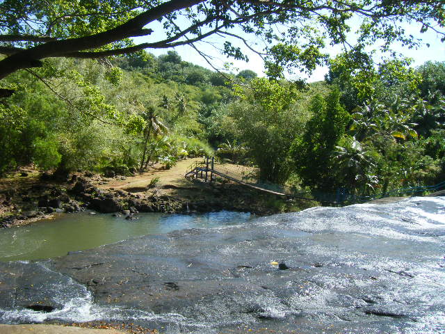 グアム旅行 タロフォフォの滝 (5).JPG