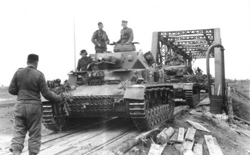 inf-div-gd-panzer4.jpg