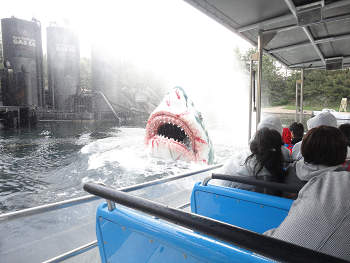 17.23 ジョーズs.jpg