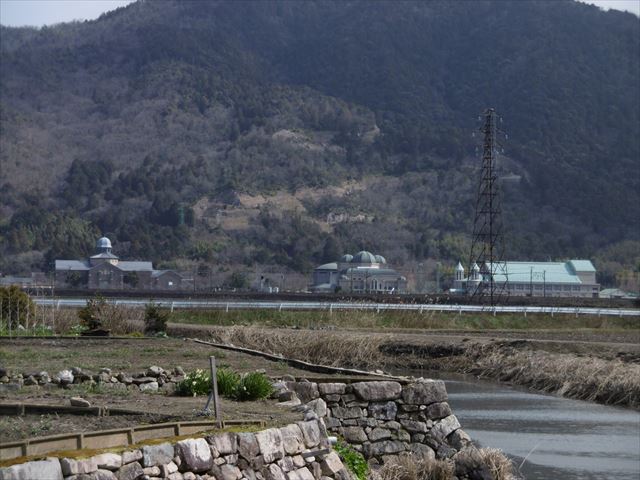 P1010189_R.JPG