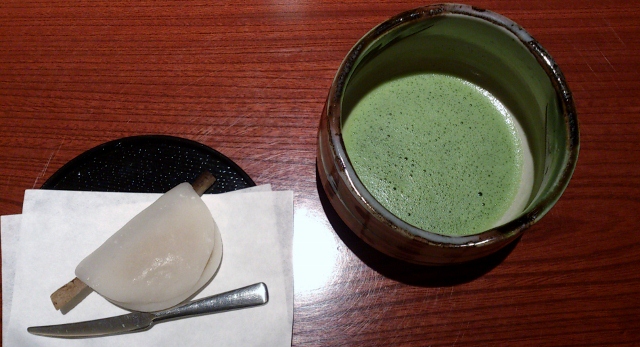 薄茶.jpg