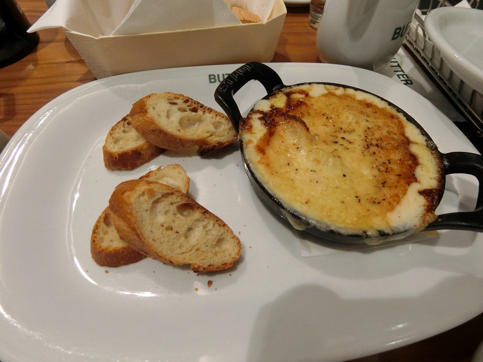 BUTTER 美瑛放牧酪農場　チーズを食べるポテトグラタン.JPG