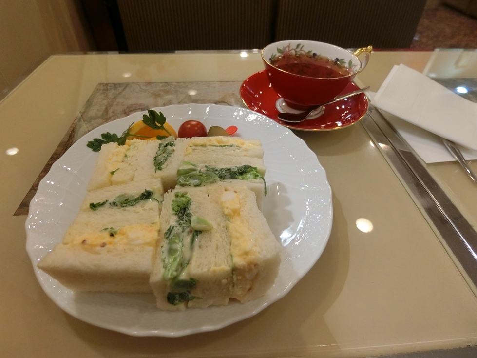珈琲貴族　菜の花と玉子のサンドイッチセット.JPG