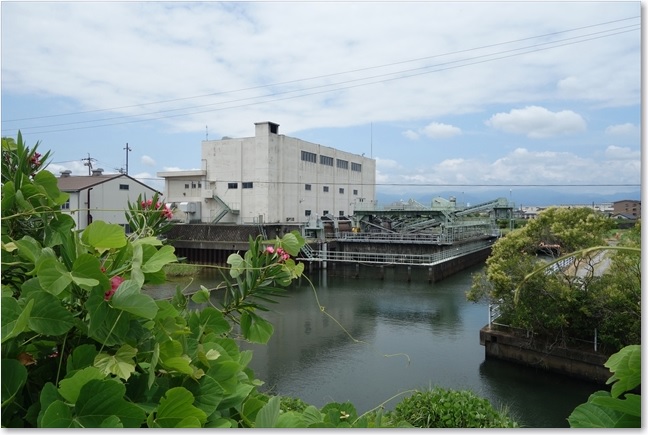 62右にはこんな施設