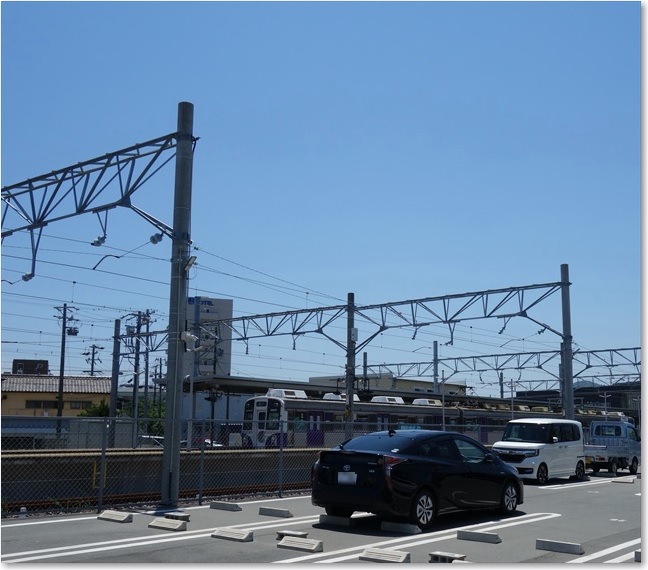 29電車が停まってます