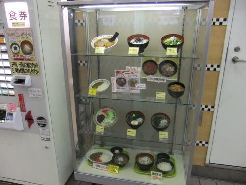 はやて南口店＠JR盛岡駅のショーケース１