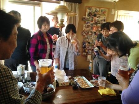 IMG_9191　まずはビールで乾杯.jpg