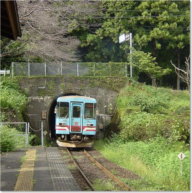 02トンネルへ.JPG