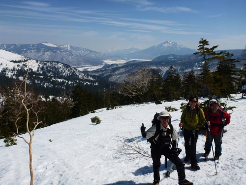 至仏山スノーシュー・アイゼンツアー220140502.jpg