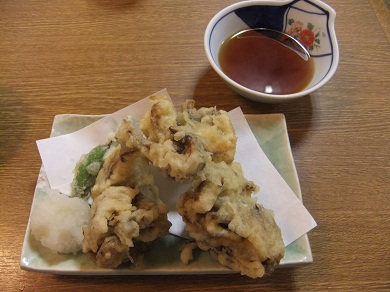 越後屋＠御徒町の舞茸の天ぷら20120916.JPG
