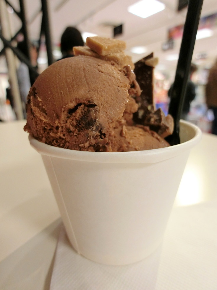 バルイエット　BALYET TOFFEE meets ICE CREAM　チョコレート×バナフィー.jpg