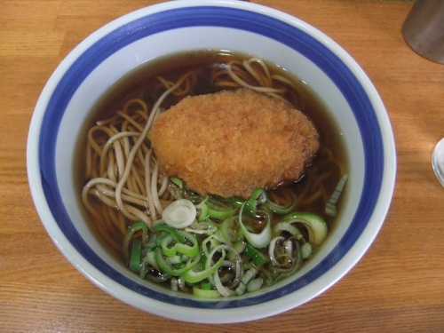 なかや＠立川のコロッケそば１20130707.JPG